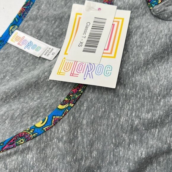 Lularoe Classic T Gray Size XS NWT - Picture 2 of 5